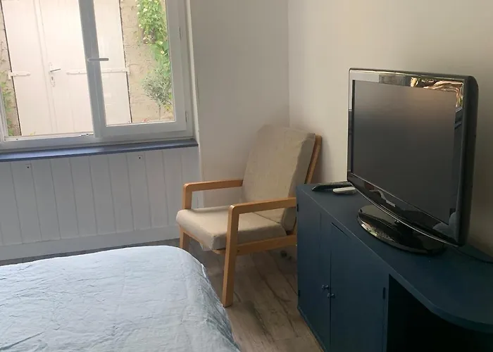 T2 Bourg De * Vertou